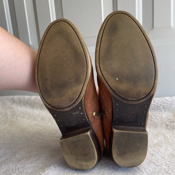 Lucky Brand Bartalino distressed leather zipper ankle booties - Picture 11 of 11